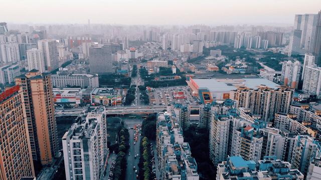 中国唯一没空调的城市，冬无严寒夏无酷暑，优美的景色令人向往