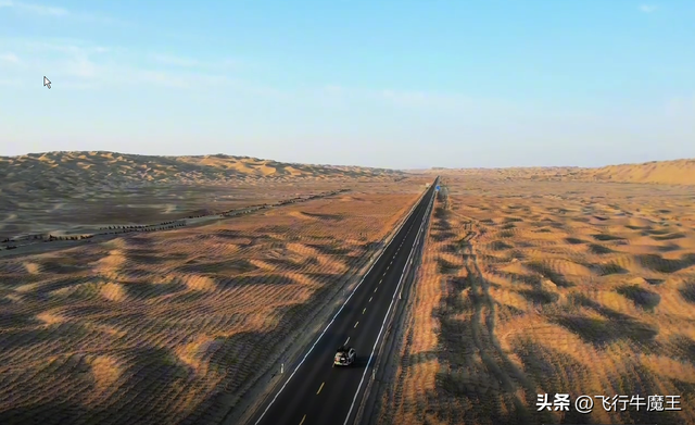【死亡之海穿越实录】单人单车！我闯过了中国最年轻沙漠公路！