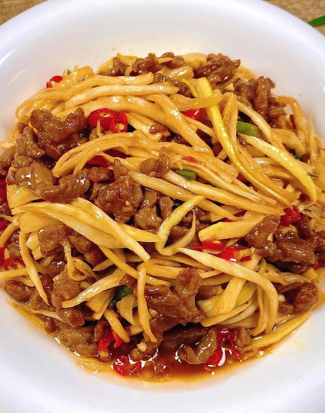 谁说减肥就不能好好吃肉？坚持吃两周瘦了6斤！不用挨饿