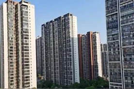 电梯房选了四楼，住了几年，才发现缺点一堆，受不了，恨不得退房图片