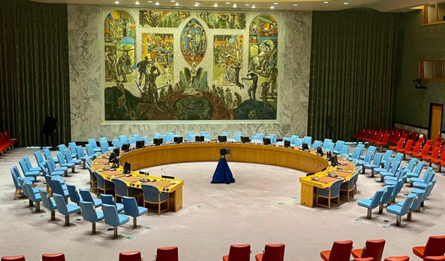 特朗普下令封锁后，委内瑞拉和北京通话，中方给马杜罗出了个主意