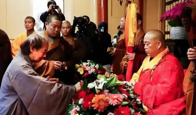 释永信被查不到两月，祸水再起，五名女性只是冰山一角