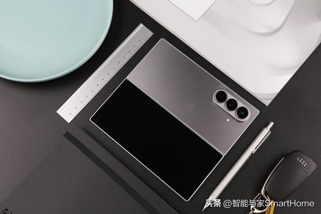 轻薄、性能、影像的铁三角 深度体验三星Galaxy Z Fold7