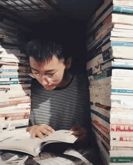 “姑娘，不是什么照片都能随便发的！”哈哈哈亮点都看到了！