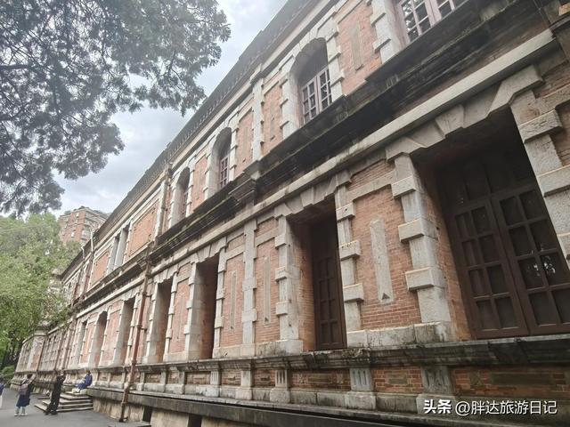 3000元玩转云南之徒步日，翠湖、陆军讲武堂、云大、世博园、老街