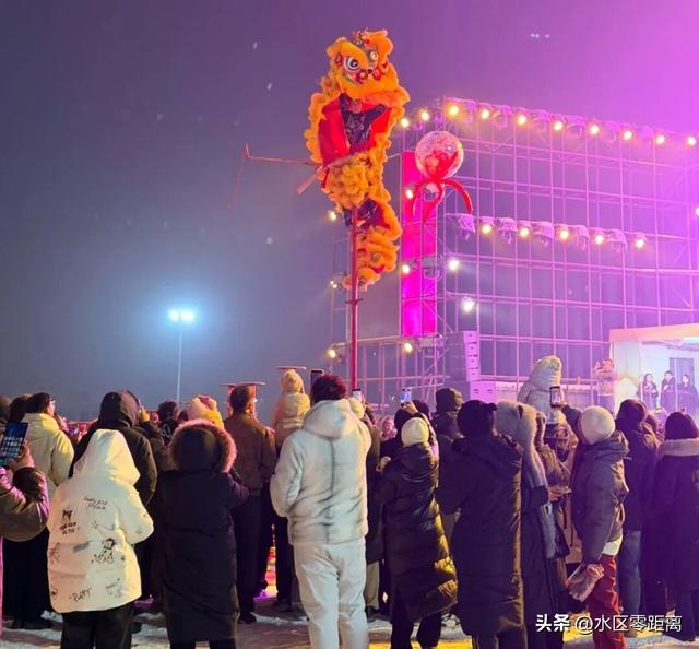 乌鲁木齐市水磨沟区——打卡了吗？冰雪+非遗+民俗，天山明月冰雪城把冬日仪式感“拉满”！