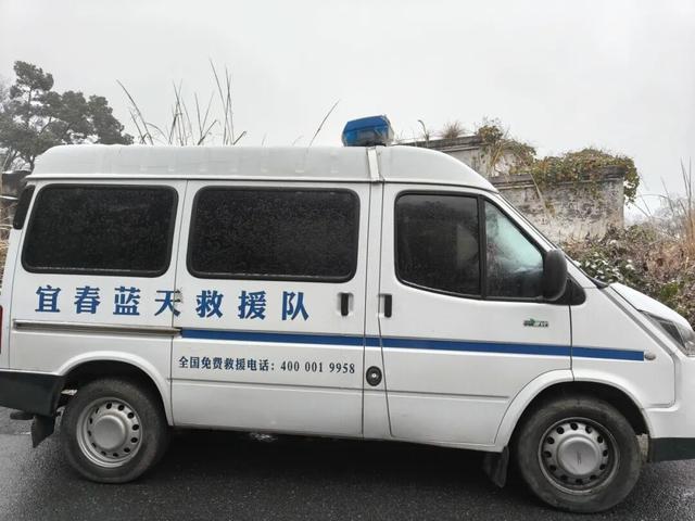 景美人更暖，明月山雪季暖心服务全程在线！