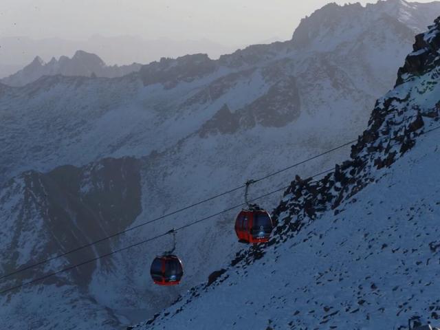 不止4860米！达古冰川“海拔梯度”漫游指南