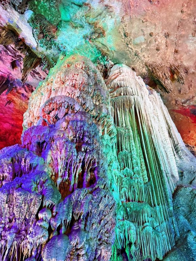 阳朔与荔浦银子岩哪个更推荐？两者都去过后，我的答案只有一个