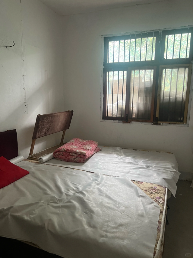 新发现一个宝藏地！5元斋饭，20元包吃住，成都市区这个寺庙值得