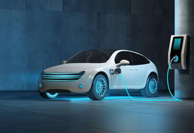 烂尾楼未平又遇烂尾车，新能源“淘汰潮”，谁能撑到2030年之路？