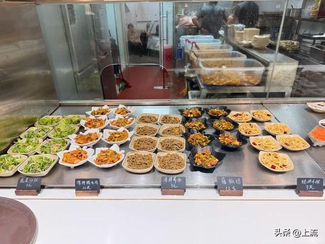 这届干饭人，已经把博物馆吃成了食堂