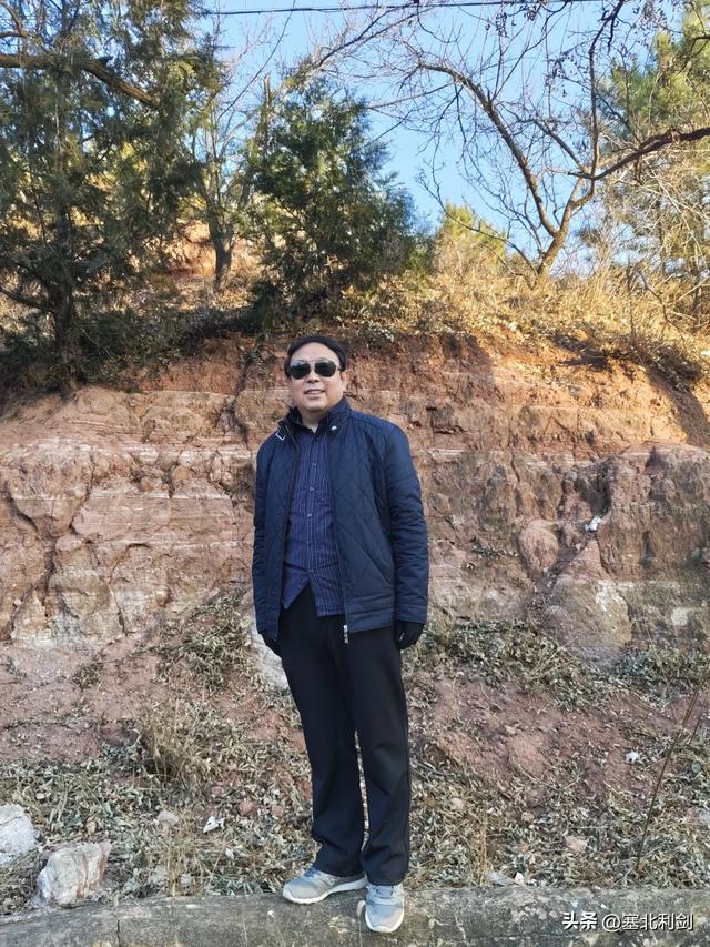 张家口市郊区还有如此丹霞地貌！