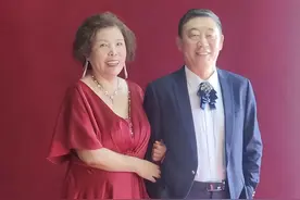20对老人圆了婚纱梦图片