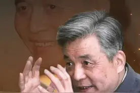 缅怀致敬！今天，“两弹元勋”邓稼先诞辰100周年！图片