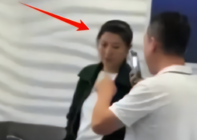 重罚！偷税、背人命债，被官方彻查后首露面的闫学晶 迎来最终结局