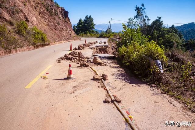 到大理自驾或者跑山,弥渡县和巍山古城之间的45公里堪称经典