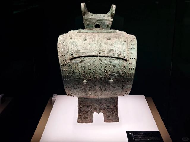 震撼的湖北省博物馆：大量青铜器，越王勾践剑，曾侯乙编钟、尊盘