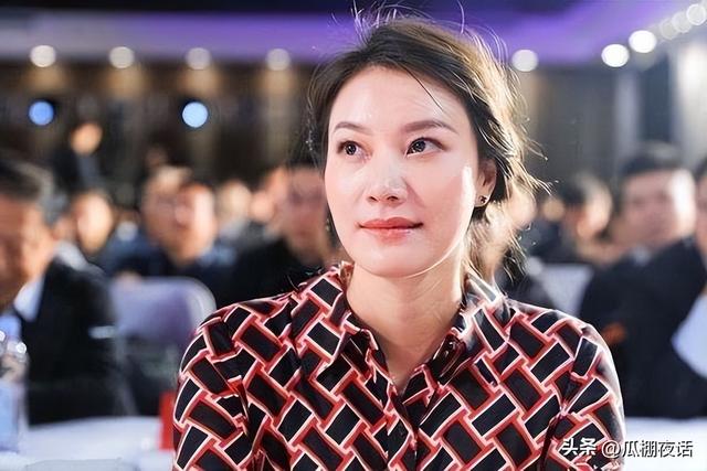 出轨9年后，再看谢杏芳的现状，才知道她当初的原谅才是最大报复