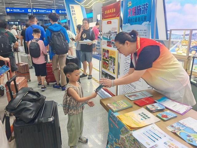 “海上旅游 文明‘邮’你”！市北区擘画邮轮文明旅游宣传倡导新图景