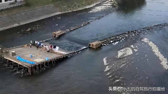 徽州古城2025终极攻略曝光！鱼灯展+非遗狂欢+暗黑美食