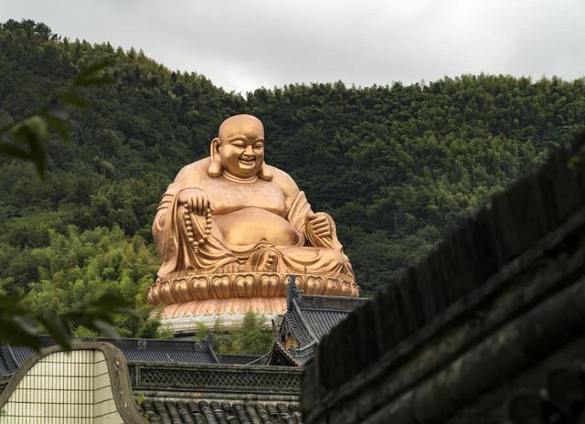 被严重低估的清净地！浙江还藏着一座冷门奇山，人少景仙，超好玩
