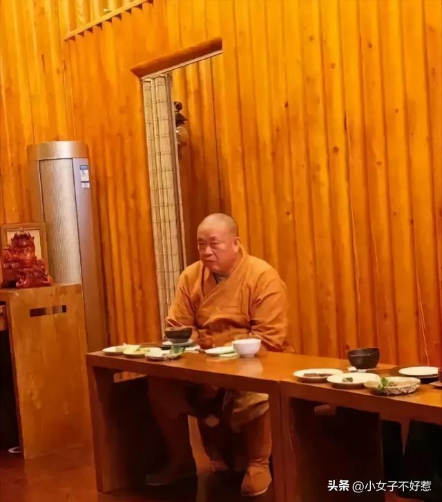 官方通报：少林寺释永信被调查，长期与多名女性有关系，有私生子