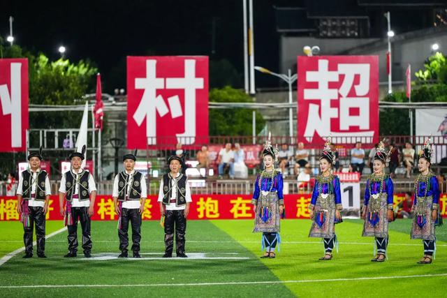 乡游黔中 · 榕江县 乐乡村丨古榕河滩枕夏梦,侗歌唤醒寨蒿河