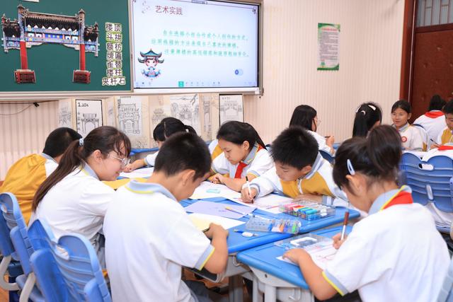 AI赋能、人人参与！北京市2025年北京市中小学科学节（通州场）开幕