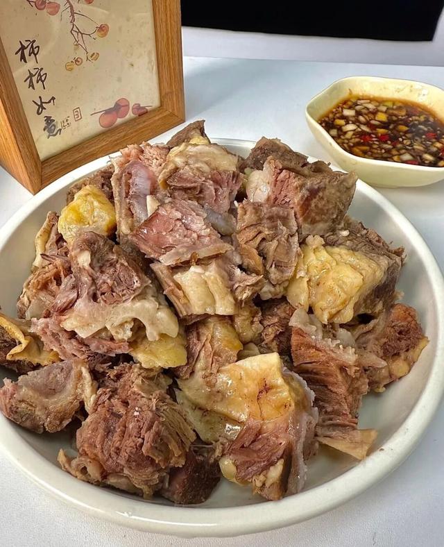 跟着明星吃遍呼伦贝尔草原上的美食
