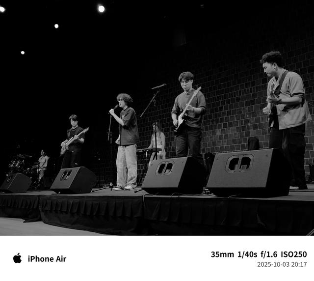 让手机回归「拿在手里」的价值,聊聊我的 iPhone Air 使用体验