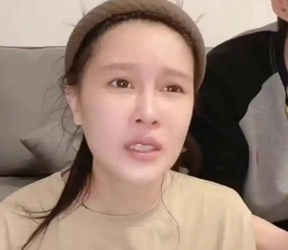 赵本山的“天塌了”！就算有再多豪宅豪车，也无法拯救自己的女儿