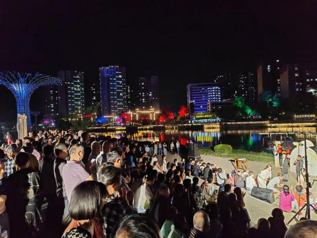 好热闹！金堂这里欢声笑语不断……