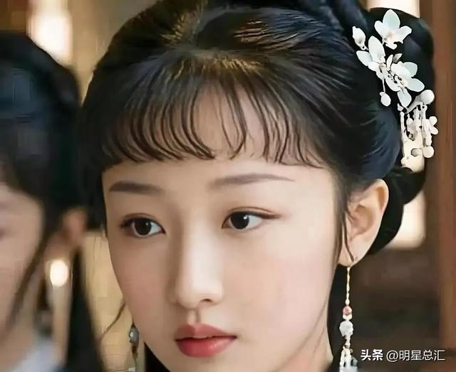 周冬雨演林黛玉 本以为和黛玉不搭 结果神态眉眼都还原出来 惊呆了
