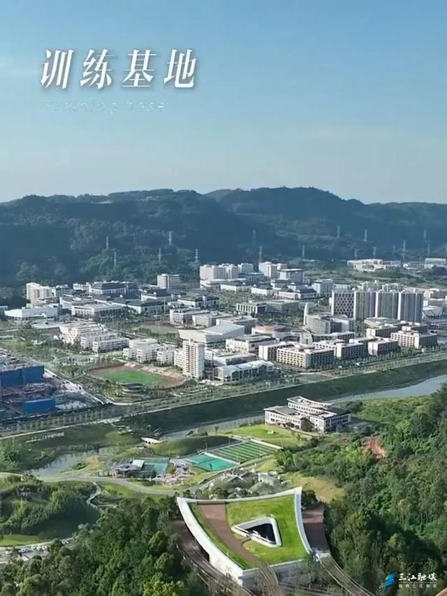 周末打卡！用短剧的方式打开新区→