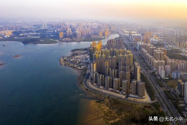 北海和防城港，虽然都是广西的沿海城市，实话实说，差别的确很大
