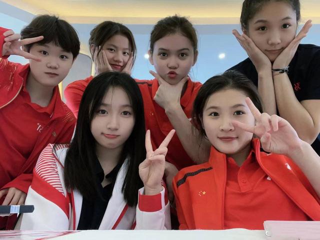 全红婵也没想到，张家齐官宣退役仅1个月，就走上了另一条上坡路