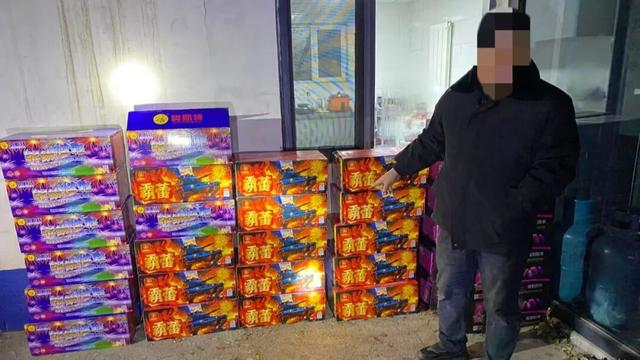 已拘留！内蒙古一地公安查获34箱…