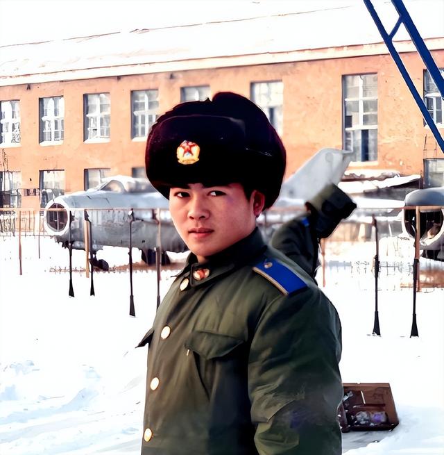 张陆二次飞天！他小时候帮父母卖鱼7年，妻子是他最坚强的后盾