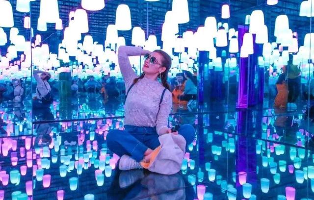 秋华未减，冬景将至，来炎帝影视基地赴一场秋冬的约会吧！