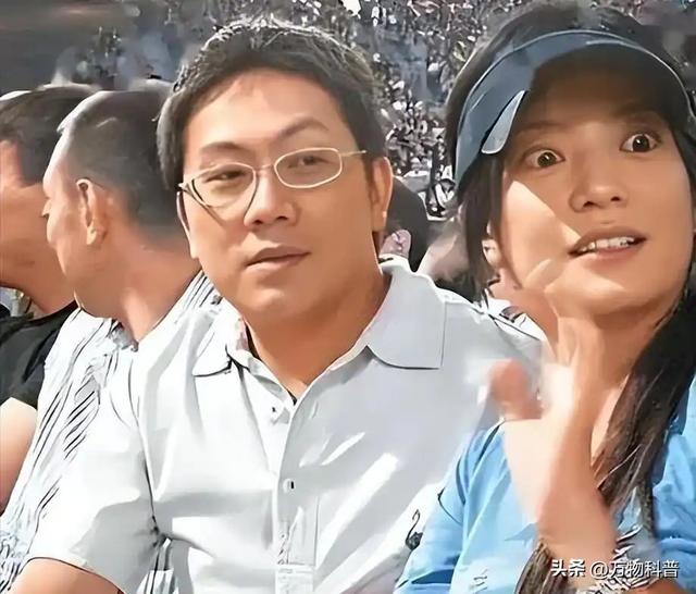 “封杀”4年后，49岁赵薇财力现状被扒	，结果估计和你想得不一样