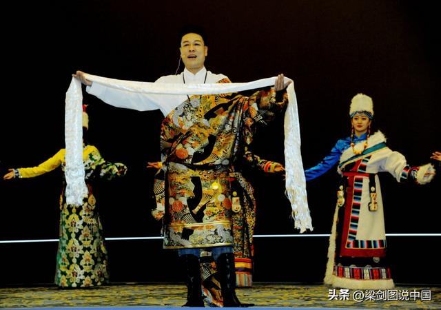 “圣境甘南·心灵之旅”夏河县文旅招商推介暨颁奖典礼在兰州举行