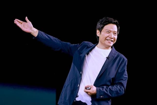 雷军又出骚操作！发布会帮对家宣传，内幕曝光令人意外