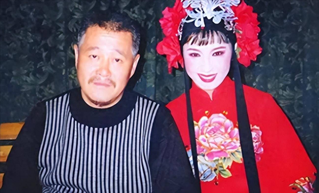 闫学晶这次恐怕真要哭了，被资本“抛弃”，或将面临巨额赔款