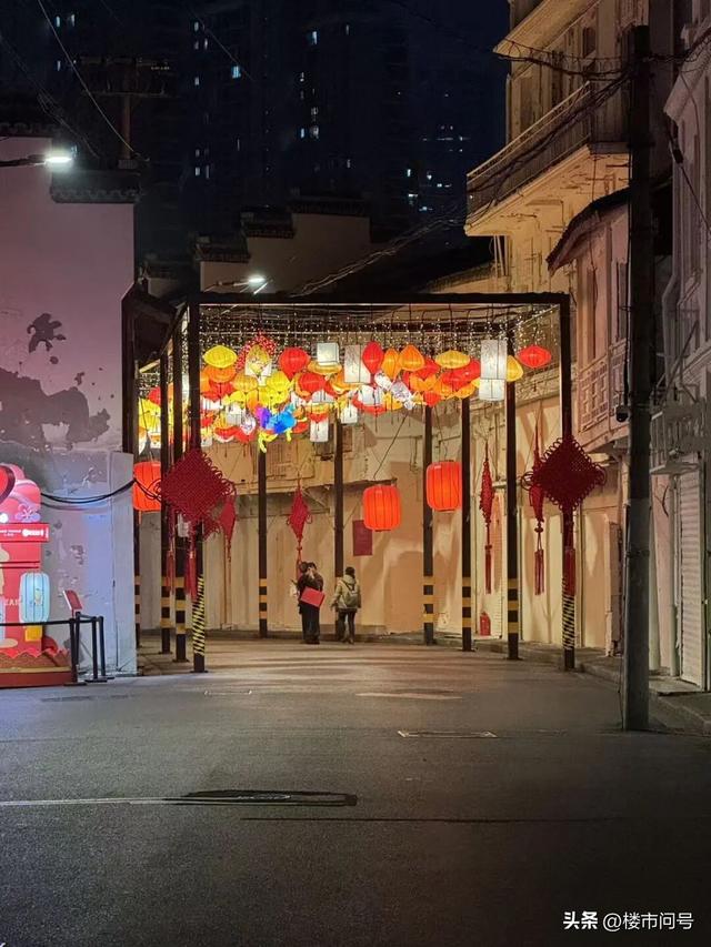 上海的年味，越来越像翻开的小红书