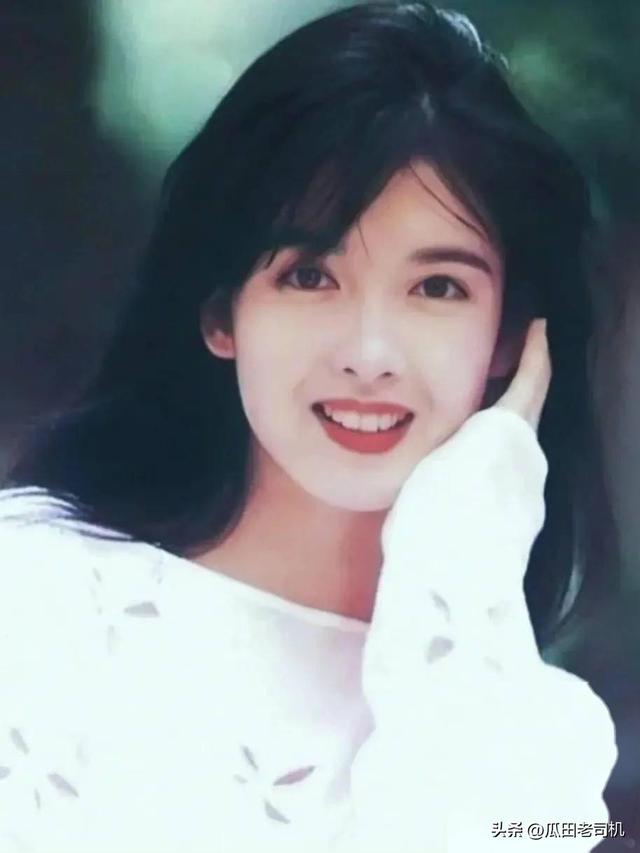 被戴8次绿帽子，3次被捉奸在床，这就是我们“玉女”守卫的爱情