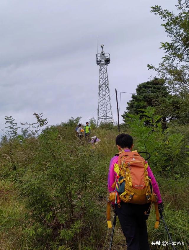 ​​​忍着胸上方肋骨的疼痛，爬了个齐长城，累计拔高900+，走了13公里