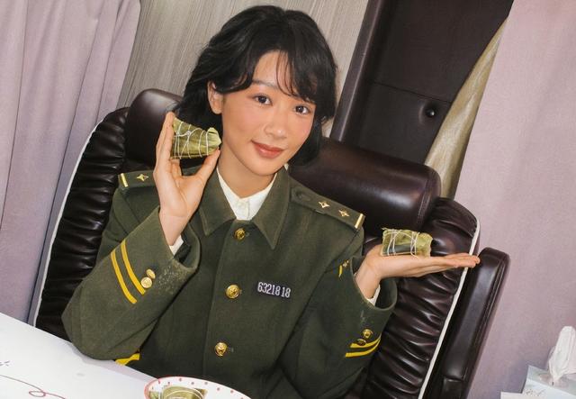 用力过猛？31岁杨紫面相变了，走上“不归路”	，张艺谋的话应验了