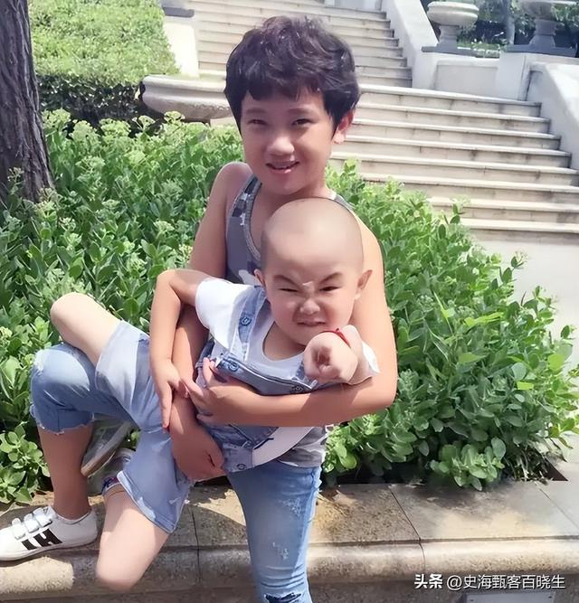 3岁上央视，5岁登春晚，7岁就年薪百万，没想到现在却成了这样子