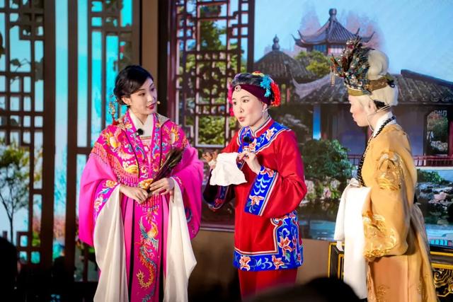 “清新福建”脱口秀全省展演启幕 首场演出精彩开麦